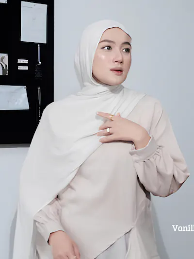 Nami Shawl